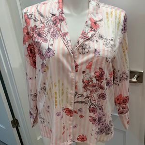 NWOT VS Silky Pajama Top